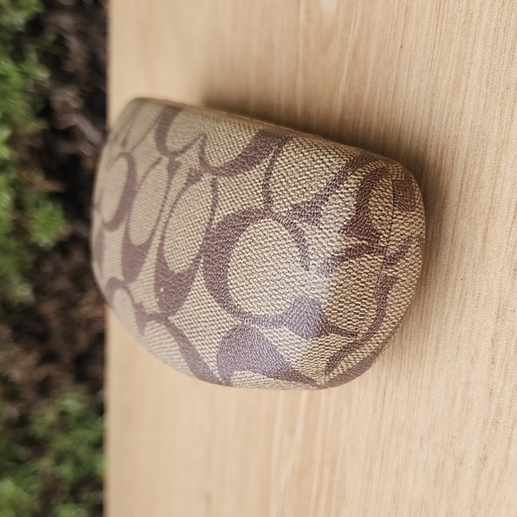 Coach Brown Monogram Hard sunglasses Case - Picture 2 of 7